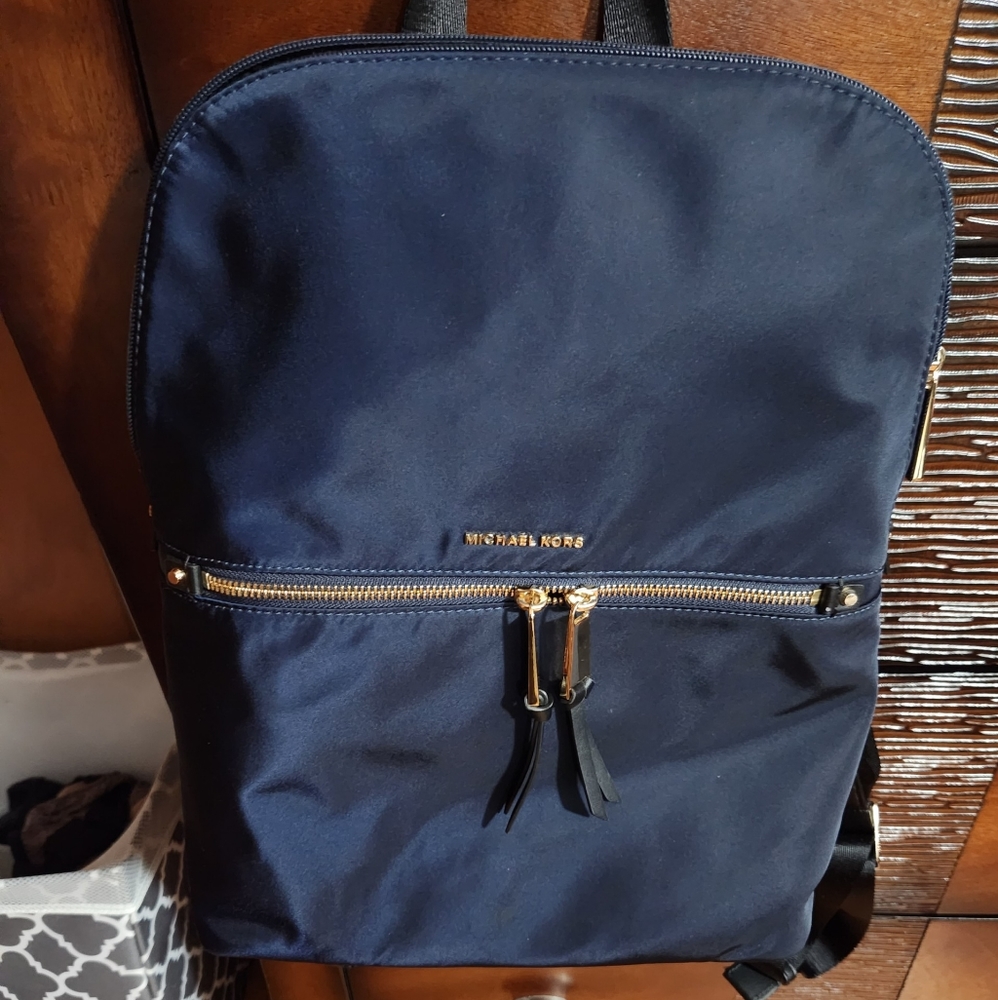 Michael kors backpack 🎒